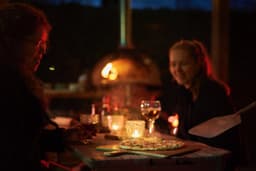 BEEK - Classico 70 - pizzaoven inclusief Hoes Pizzaschep en ovenborstel - houtgestookt - Rood - tot 2 pizza's tegelijk — thumbnail 3