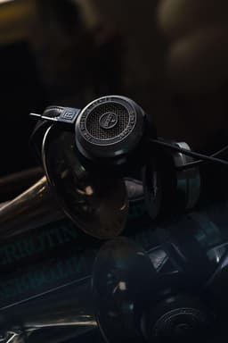 Grado Labs SR325x | Prestige Series — thumbnail 2