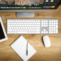 Macally BTWKEYMB dun draadloos bluetooth-toetsenbord voor Apple Mac, iPad en iPhone - U.S. English (QWERTY) - Wit/Zilverkleurig — thumbnail 3