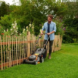 Accugrasmaaier - Professionele Grasmaaiers - Gazontrimmer - Snijbreedte 40 cm - met Mulchfunctie - Krachtige Borstelloze Motor - Zonder Kabel - Accu - Oplader - 40V - Ideaal voor Tuinen tot 500 m² - Zwart — thumbnail 4