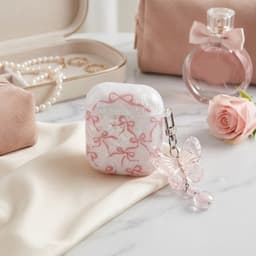 Wit transparant parelmoer hoesje voor oordopjes dames met roze strik patroon en vlinder hanger geschikt voor AirPods 4 hardcase beschermhoes — thumbnail 2