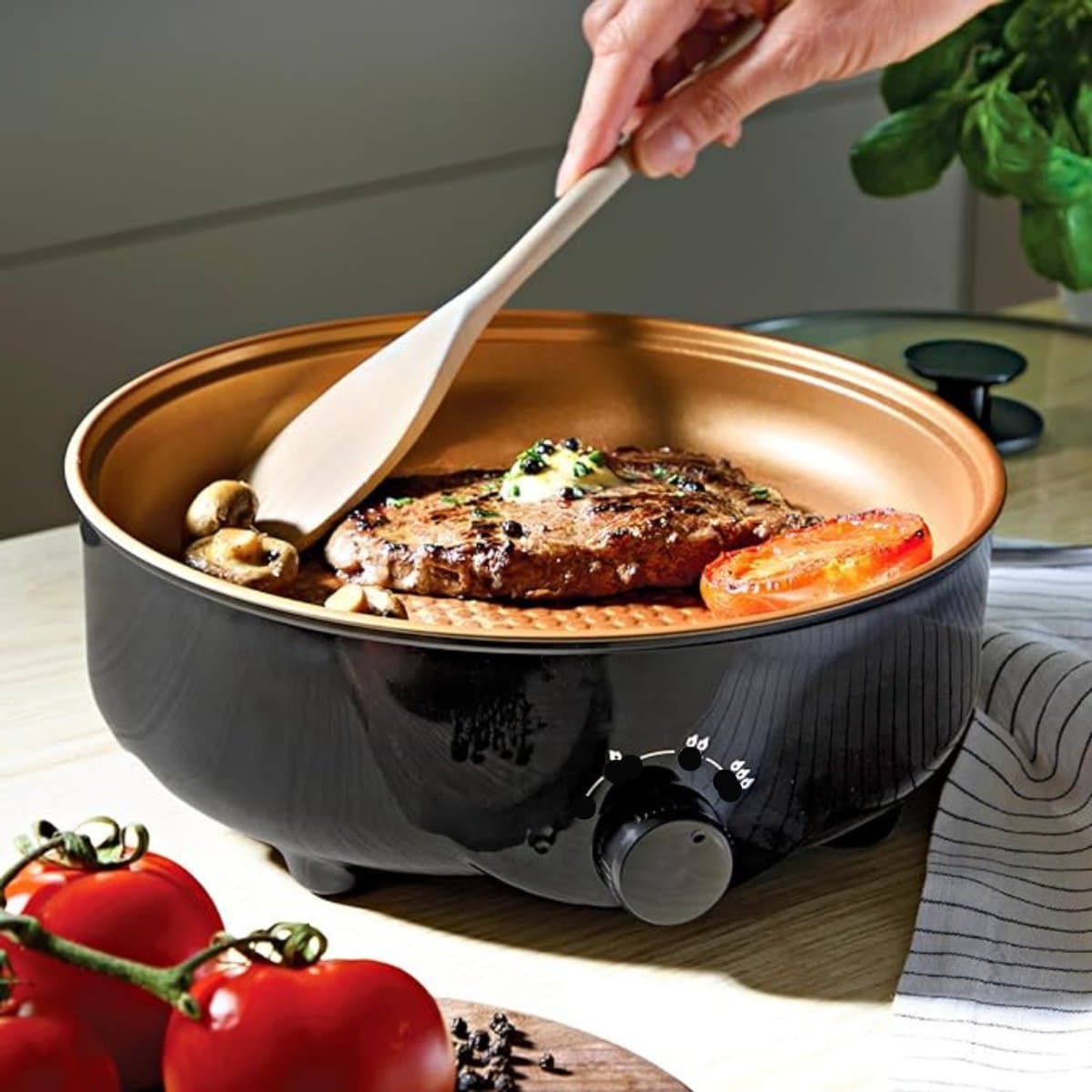 MIRA® Partypan -Airfryer -Hapjespan - makkelijke schoon te maken - Diameter 32 cm - Zwart - 26cm x 9cm x 26cm — afbeelding 1