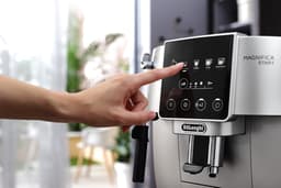 De'Longhi Magnifica S Start ECAM220.30.SB - Volautomatische espressomachine - Zilver/Zwart — thumbnail 2