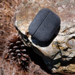 GoldStandard - Alcantara hoesje geschikt voor AirPods Pro 3 - Alcantara Airpods Case - Dark Grey — thumbnail 5