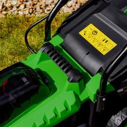 Garden Master® 20V Draadloze Grasmaaier - 4Ah Accu en Lader inbegrepen - 32cm Maaibreedte - 30L Grasopvang - Verstelbare maaihoogte - Compact en lichtgewicht — thumbnail 5