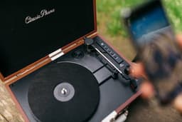 Classic Phono Retro Platenspeler - Vinyl Koffer met Bluetooth en ingebouwde Speakers - Auto-stop - TT-120BNWH - Bruin — thumbnail 4