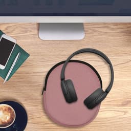 kwmobile headset hoes geschikt voor DOQAUS / H390 / WH-CH520 / WH-CH510 / Evolve 2 75 case - 23 x 21 cm - Neopreen koptelefoon cover - Hoofdtelefoon hoesje met vakjes in donkerroze — thumbnail 5