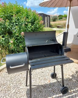BELIANI KATLA - Houtskoolgrill - Zwart - Staal — thumbnail 5