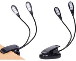 2 stuks Muziekstandaard lamp - 4 LED-boeklampjes - Clip-on pianolamp - Werkt op USB en AA-batterijen - Veilig voor de ogen en draagbaar - Geschikt voor laptops, computers, e-readers - Geschikt voor muzikanten, pianisten, kinderen en reizen - Zwart