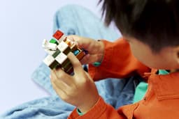 LEGO Minecraft Steve's Taiga-Avontuur Videogame Bouwpakket voor Kinderen - 21583 — thumbnail 2