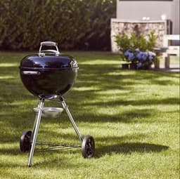 Weber Original Kettle E-5710 barbecue — thumbnail 4
