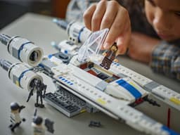 Lego Star Wars 75399 Rebel U-wing Starfighter Bouwstenen — thumbnail 3