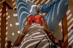 Xbox Draadloze Controller - Rood - Xbox, PC, Cloud Gaming — thumbnail 17