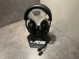 Hoofdtelefoon houder EA Sports FC 25 - Headset stand - Koptelefoon standaard - Koptelefoon houder — thumbnail 1