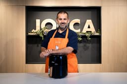 Heteluchtfriteuse - Airfryer Olievrije Frituurpan - Gezond Koken - Snel Luchtcirculatiesysteem - 3.8 Liter - Zwart — thumbnail 5