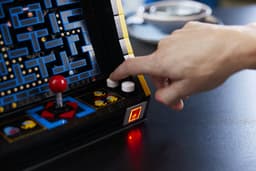 LEGO Icons PAC-MAN arcade - 10323 — thumbnail 12
