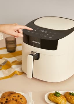 Grote Heteluchtfriteuse 6.2 Liter Crèmewit met Timer en LCD — thumbnail 2