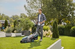 GARDENA PowerMax 37/1800 G2 - Elektrische Grasmaaier - 1800W - 37 cm — thumbnail 2