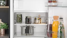 Siemens iQ100 KI22L2FE1 - Inbouw koelkast met vriesvak - 87.4 cm x 54.1 cm - Vlakscharnier - Led verlichting - superKoelen: snel koelen van verse producten — thumbnail 4