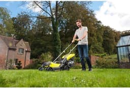 RYOBI ONE+ Pack 18V Cordless Grasmaaier + Trimmer RLM1833BLT1825M : Grasmaaier RLM18X33B40 en Trimmer OLT1825M (incl. 1x4.0Ah accu) — thumbnail 3