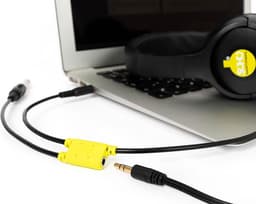 SOHO Educational Audio Link Hoofdtelefoon- Connect gemakkelijk meerdere hoofdtelefoons - Met Specter Sleutelhanger — thumbnail 3