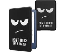 kwmobile e-reader hoesje geschikt voor Amazon Kindle (2022/2024) hoes - E reader flip case met magnetische sluiting - Ereader cover - Don't Touch My E-Reader design in wit / zwart