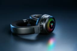 Razer Kraken V4 Pro Headset & Bedieningshub - Bedraad & Draadloos - USB Type-A - Bluetooth - Zwart — thumbnail 2