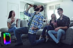 Bluetooth®-speaker met vlameffect en microfoon – middelgroot formaat — thumbnail 2