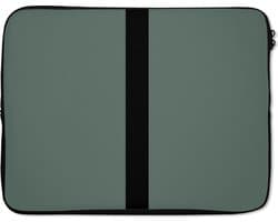Laptophoes 15.6 inch - Groen - Zwart - Streep - Minimalistisch - Laptop sleeve - Binnenmaat 37x26 cm - Zwarte achterkant
