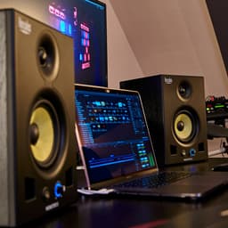 Hercules Monitor 5 - Actieve 5" Studiomonitorset - 2x 80W RMS Bi-Amp Speakers - DJ & Studio — thumbnail 5