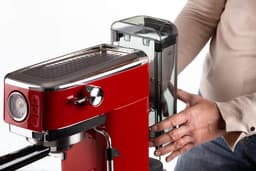 Ariete 1381/33 Moderna - Espressomachine/Pistonmachine - 15 bar - inhoud 1.1 liter - Manometer - Rood — thumbnail 2