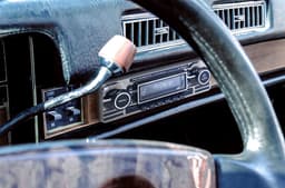 Caliber Autoradio met Bluetooth - DAB - DAB+ - USB, SD, AUX, FM - 1 DIN - Enkel DIN - Retro Oldtimer Look - Handsfree bellen - (RMD120DAB-BT-B) — thumbnail 4