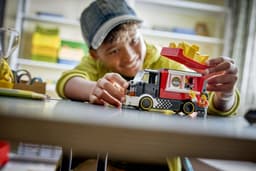 LEGO City - Snackbartruck Constructiespeelgoed — thumbnail 2