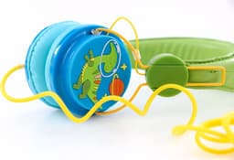 Dino Koptelefoon Kinderen – voor Jongens – Volume begrenzing + Verstelbaar – Kindveilige Hoofdtelefoon Storingsvrij door snoer + Dino stickers – kleur Groen HU04 — thumbnail 4