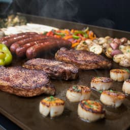Char-Griller Flat Iron Premium Gas Griddle barbecue — thumbnail 4