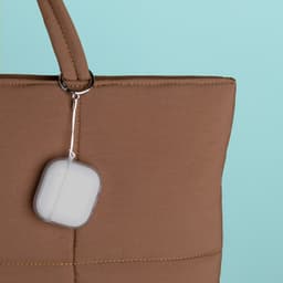 imoshion Clear Softcase voor - Hoesje geschikt voor AirPods 4 / 4 met ANC / 5 / 5 met draadloze oplaadcase - Smokey Black — thumbnail 3