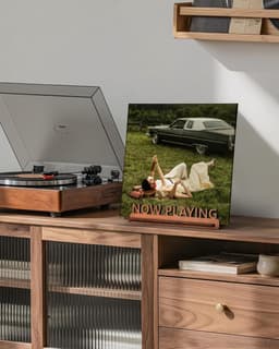 Vinyl Platenhouder - LP Standaard - Now Playing Vinyl Display - Albumhouder - Vinylplaten Opslag - Spiraalgroef Textuur - LP Vinyl Houder - Rustiek Woonaccessoire - Vinyl Liefhebbers Cadeau - Platenstandaard - LP Accessoires - Zwart — thumbnail 3