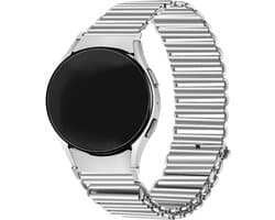 Strap-it RVS smartwatch bandje - stalen loop bandje perfect fit geschikt voor Samsung Galaxy Watch 7 (40 & 44mm) / Watch 6 (Classic) / Galaxy Watch 5 (Pro) / Watch 4 (Classic) / Watch FE - horlogeband metaal voor Galaxy Watch 4-5-6 - zilver