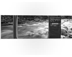 PVC Schuimplaat- Oude Vintage Televisie met Doorkijk op Rivier (Zwart-wit) - 60x20 cm Foto op PVC Schuimplaat