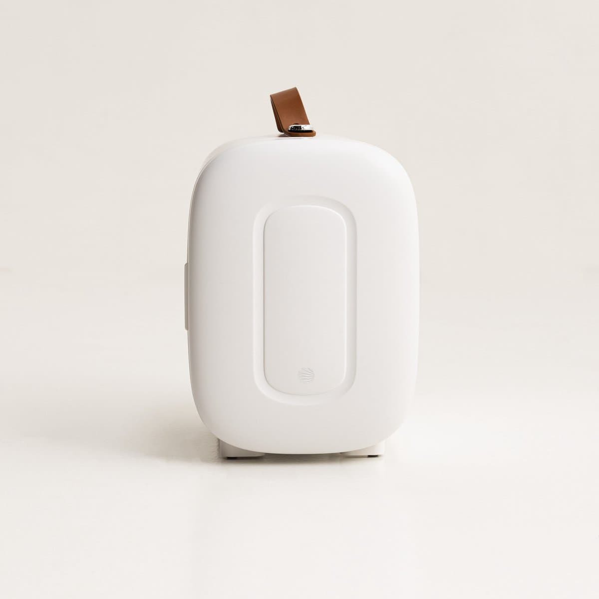 Knikker Mini Koelkast 4 Liter - Mini Fridge voor Skincare en Drinken - Koud- en warmstand — afbeelding 1