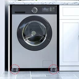 De wasmachine heeft 4 in hoogte verstelbare poten. — thumbnail 2