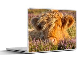 Laptop sticker - 15.6 inch - Schotse Hooglander - Heide - Gras - Dieren - 36x27,5cm - Laptopstickers - Laptop skin - Cover