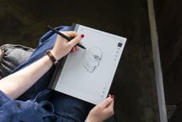 reMarkable ® 2 met Marker Plus en Ultraslanke Antraciet Hoes - the Paper Tablet — thumbnail 7