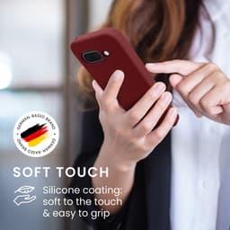 kwmobile telefoonhoesje geschikt voor Google Pixel 9a - Hoesje met siliconen coating - Smartphone case in wijnrood — thumbnail 4