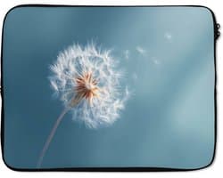 Laptophoes 17 inch - Paardenbloem - Wind - Blauw - Laptop sleeve - Binnenmaat 41x28 cm - Zwarte achterkant