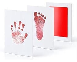 CHPN - Baby Voet- en Handafdruk Inktset - Rood - Incl. 2 witte kaartjes - 1 setje - Voetafdruk baby - Handafdruk - Kraamcadeau - Geboorte - Moederdag - Vaderdag