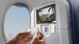 Twelve South AirFly Pro 2 – Geniet van In-Flight Entertainment met Draadloze Hoofdtelefoons – Koppel Twee Sets Draadloze Hoofdtelefoons voor Gedeeld Luisteren – Meer dan 25 Uur Batterijduur - Blauw — thumbnail 2