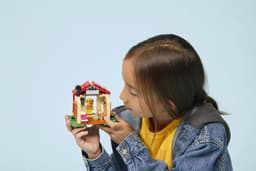 LEGO® Animal Crossing™ Goldies Knusse Huisje Bouwset - 77058 — thumbnail 5