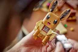 LEGO 72162 Pokémon SMART Play™: Eevee and Lapras's Treasure Hunt — thumbnail 3