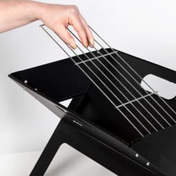 Draagbare inklapbare grill staalkolen zwart rechthoekig draaggreep 45x29x30cm eenvoudig monteren transporteren barbecue camping terras. — thumbnail 4